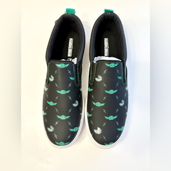 Men’s Star Wars Shoes - Picture 1 of 7